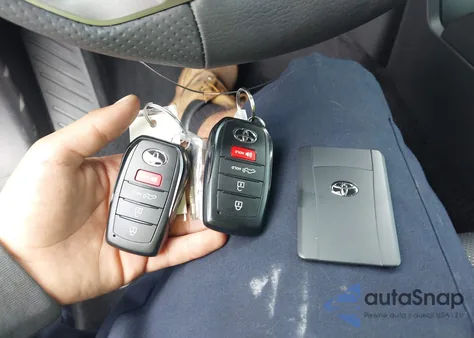 2024 Toyota Tacoma Trd Sport 4Wd z USA, uszkodzony, nr VIN 3TMLB5JN9RM060836